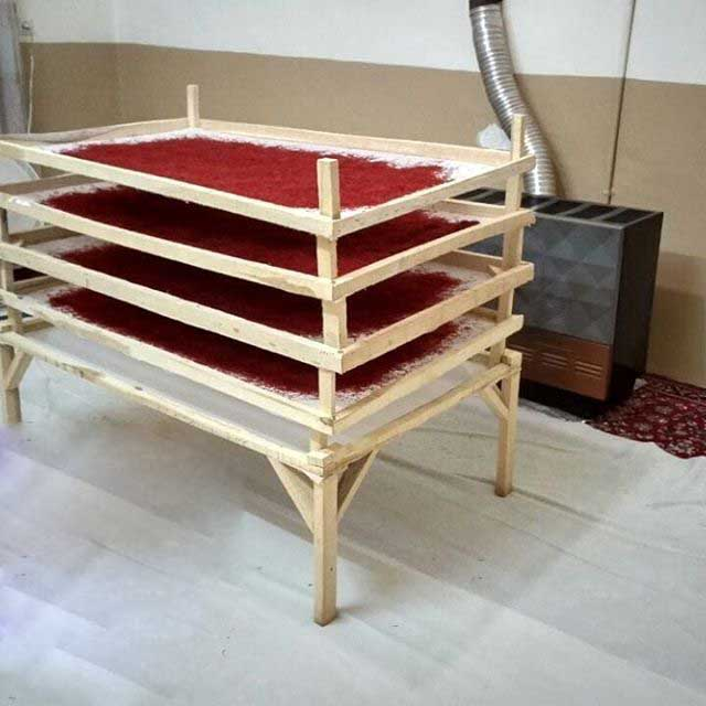 خشک کردن زعفران در خانه